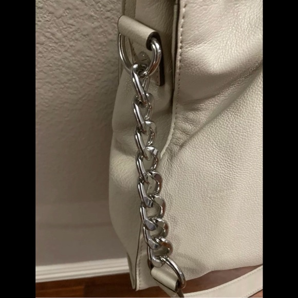 MICHAEL KORS Hamilton Cream Leather Large Satchel Shoulder Bag With Lock/Key 🔐 - Picture 6 of 11